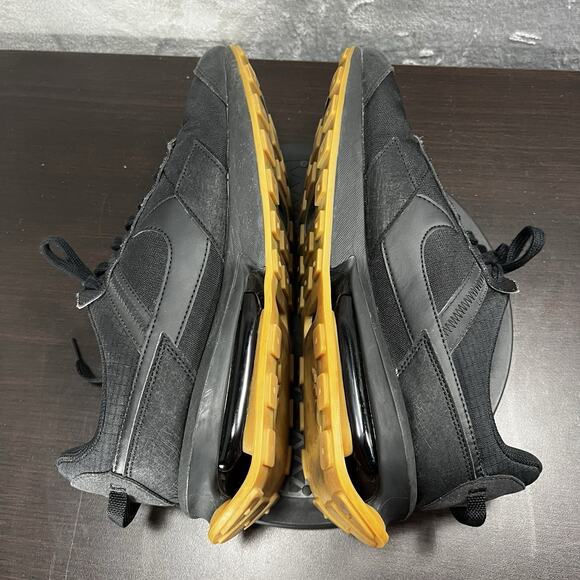 Nike Mens Size 13 Air Max Pre-Day Running Trainers Sneakers Black/Gum DZ4397-001 - Picture 9 of 10